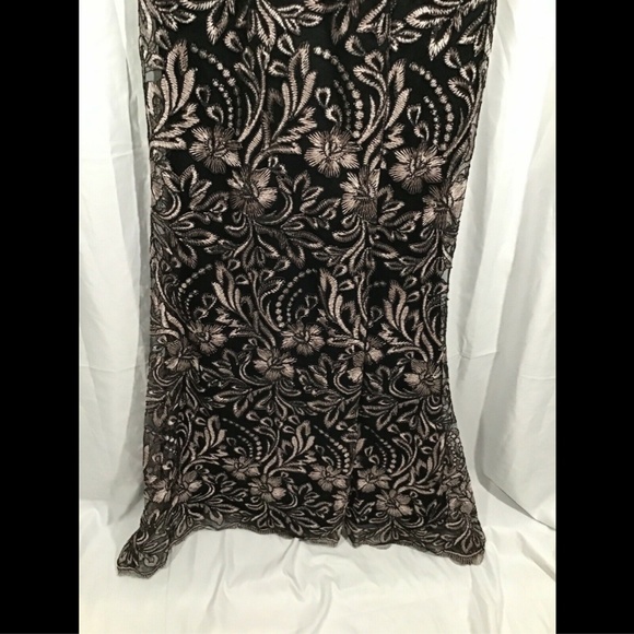 NEW‎ JS Collections Embroidered Trumpet Gown in Black/Pink [SZ 10 ] - Picture 4 of 8